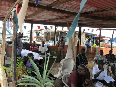 stakeholders-meeting-at-denton-bridge-site.jpg