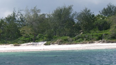 Beach front southern Watamu bay.JPG