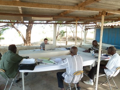 coast-project-planning-meeting-with-the-project-manager-and-local-committee-members.jpg coast-project-planning-meeting-with-the-project-manager-and-local-committee-members.jpg