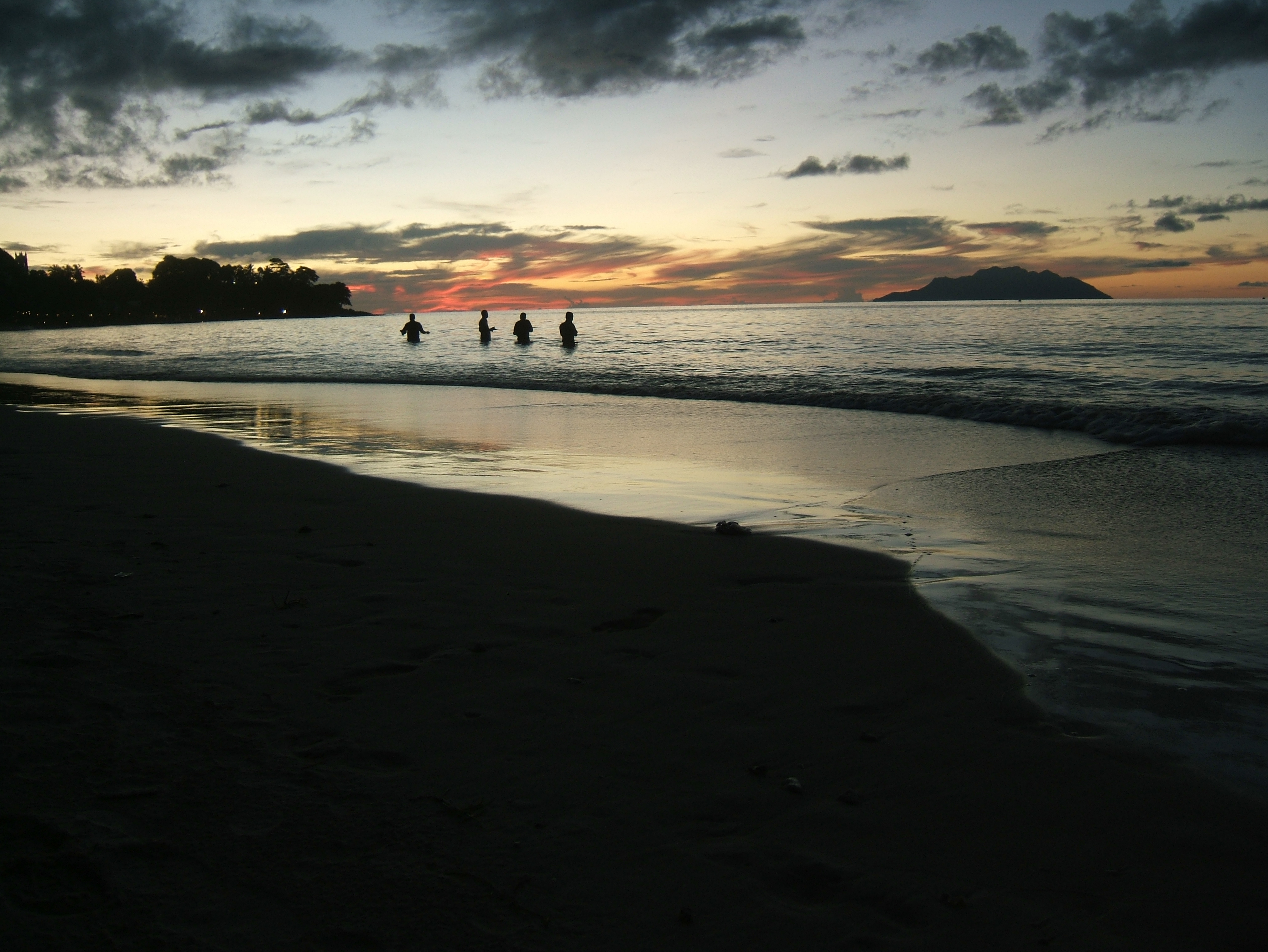 sunset-north-west-mahe.jpg